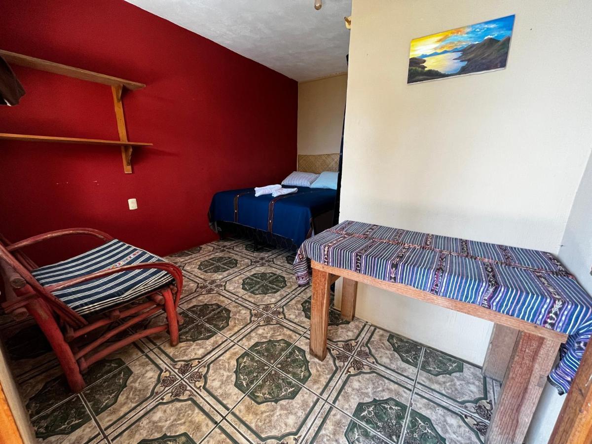 Kawoq Guesthouse San Pedro La Laguna Eksteriør billede